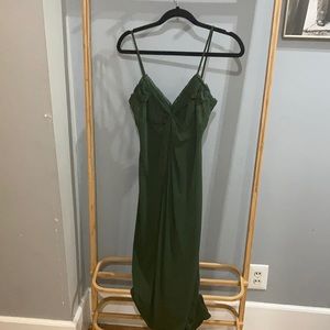 Laundry green lace bust spaghetti strap dress